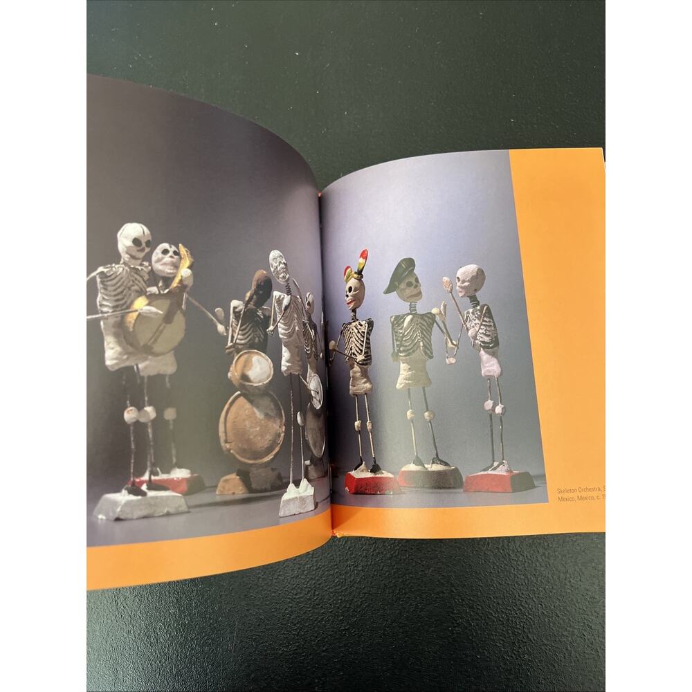 Folk Art from the Global Village : The Girard Collection Hardcover 1995 - Picture 6 of 8